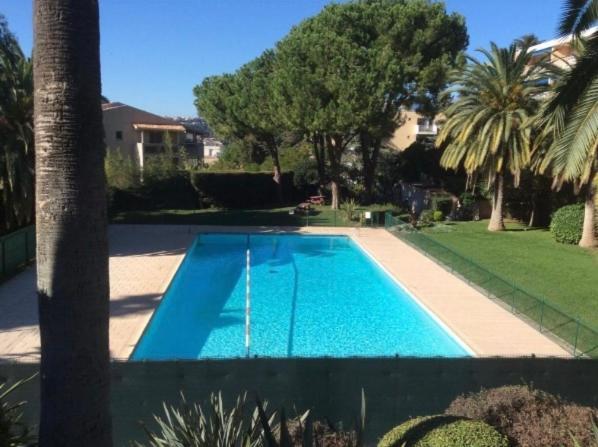 Appartement En Residence Avec Piscine, Cinema Nice Luaran gambar