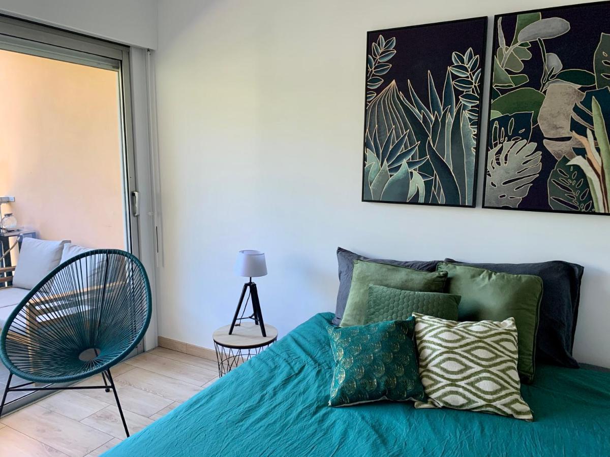 Appartement En Residence Avec Piscine, Cinema Nice Luaran gambar